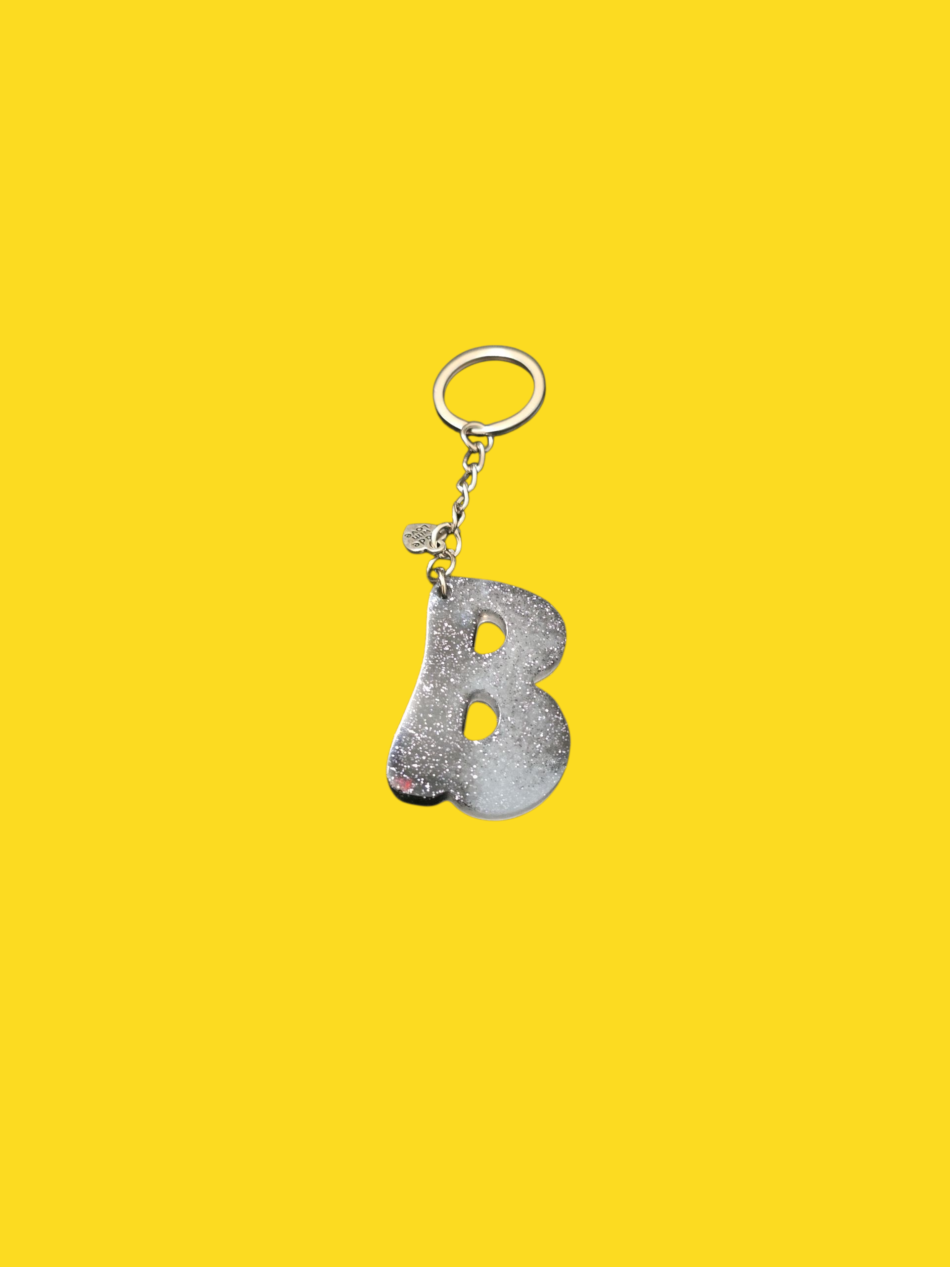 LETTER KEYCHAIN